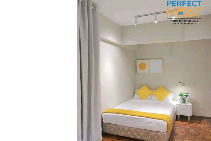 Room 52 of 131