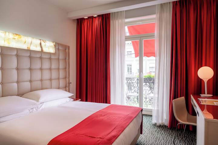 Room 40 of 110