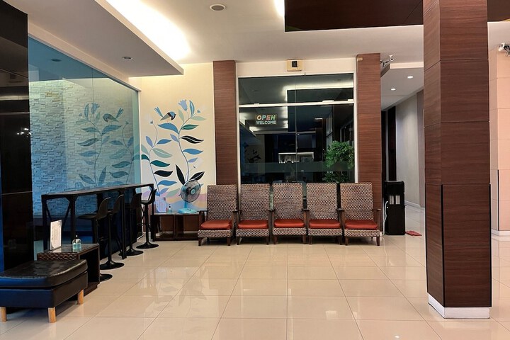 Hotel Interior 4 of 49