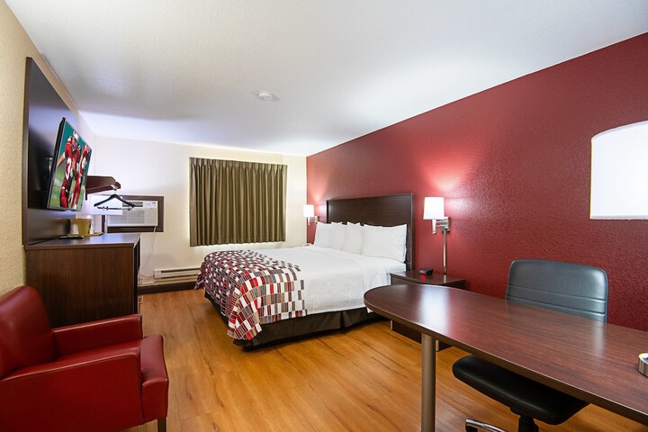 Room 8 of 29