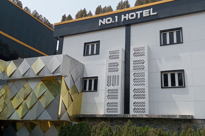 Hotel Exterior 76 of 77