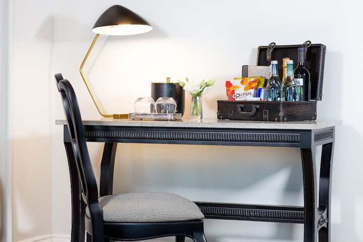 Minibar