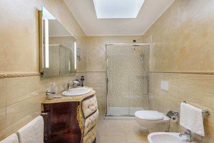 Bathroom Interior Photo