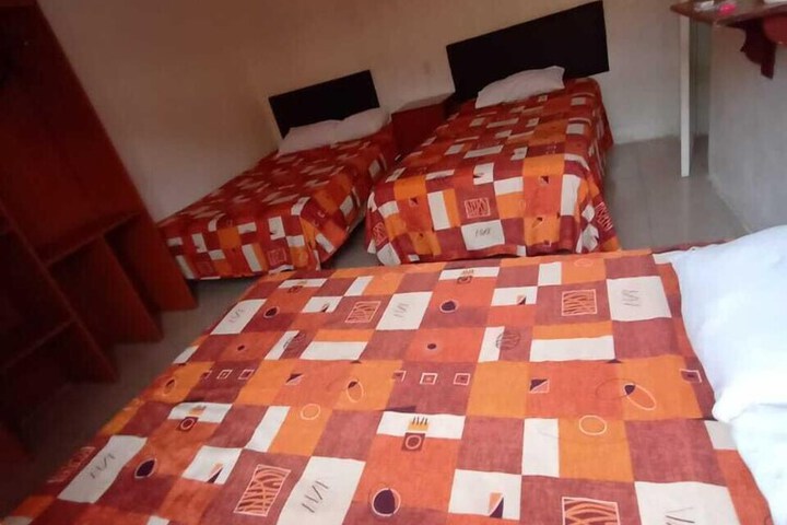 Room 8 of 15