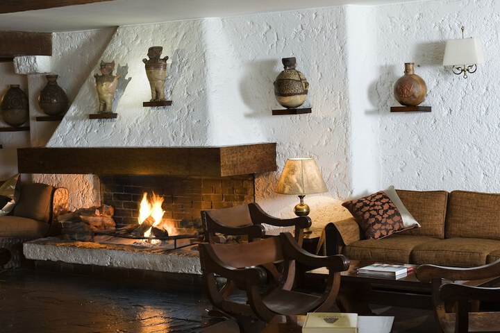 Lobby Entry