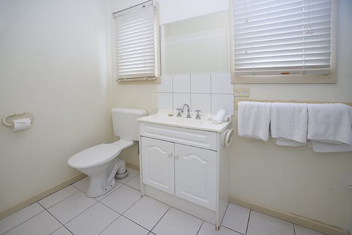 Room 16 of 24
