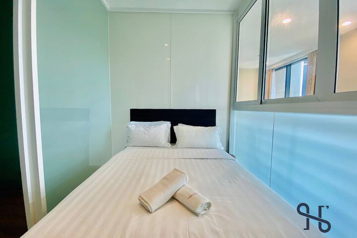Room 7 of 326
