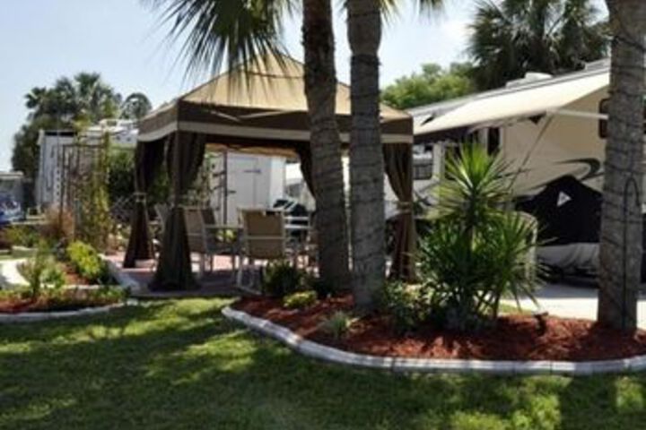 Property Grounds 6 of 8