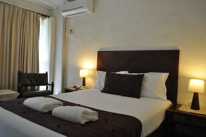 Room 20 of 42