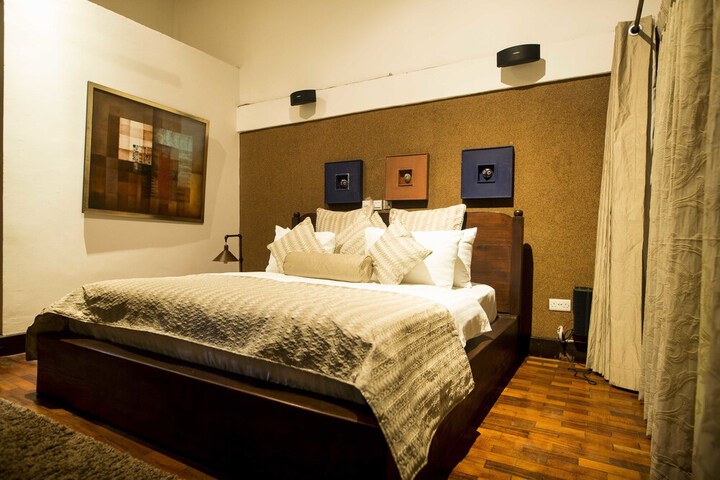 Room 7 of 25