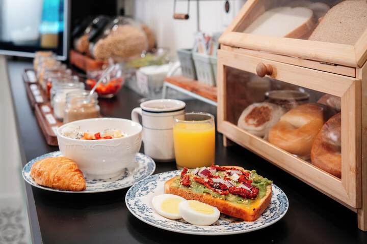 Breakfast meal