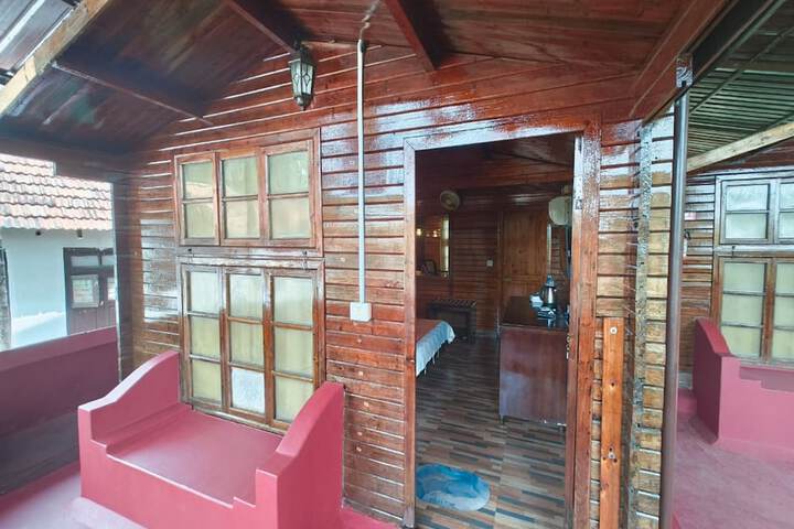 Room 22 of 32