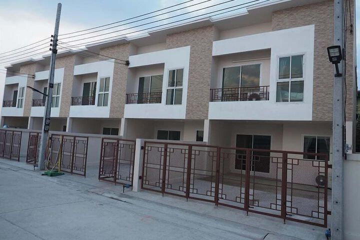 YYK Holiday Rooms