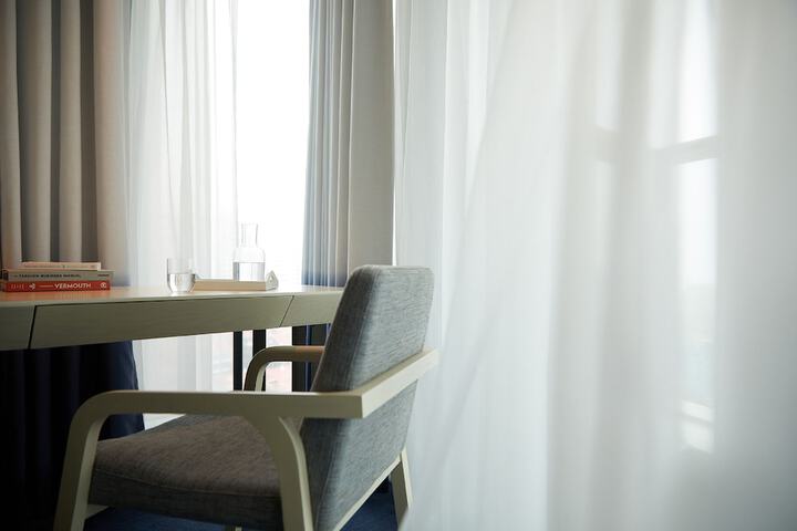 Room 26 of 106