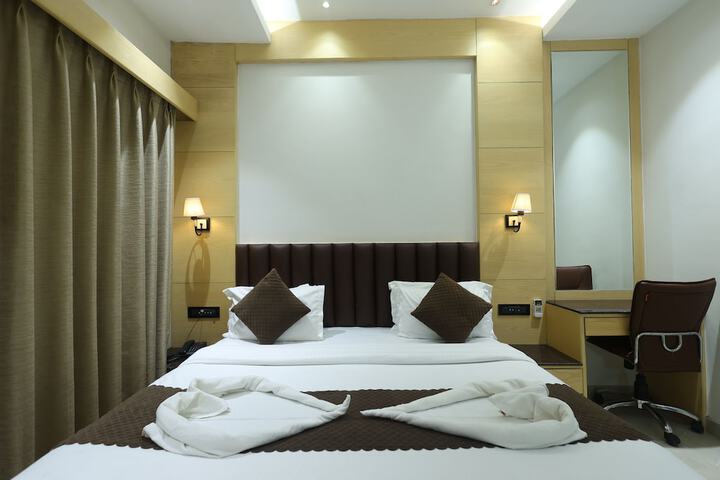 Room 46 of 136