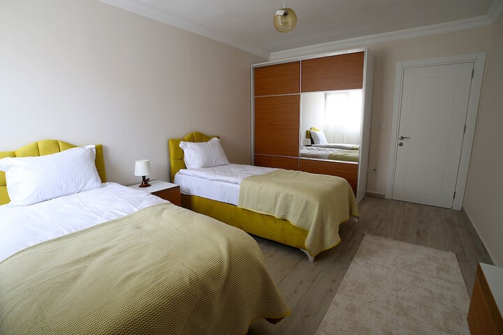 Room 57 of 74
