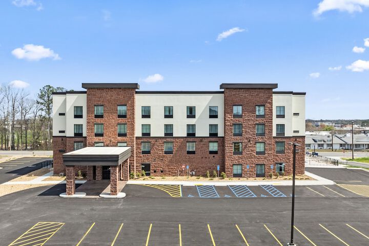 Hotel 63 of 72