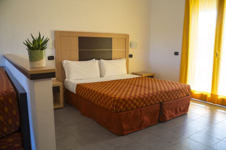 Room 9 of 55
