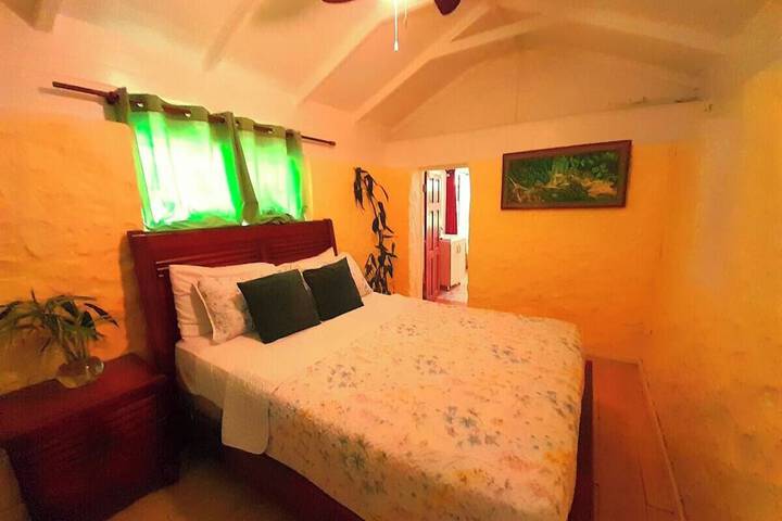 Room 2 of 23