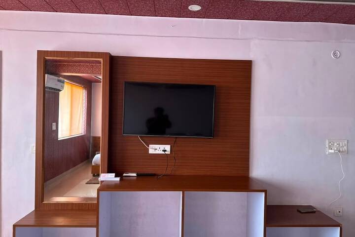 Room 43 of 113
