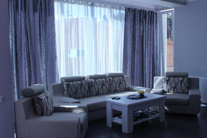 Room 30 of 89