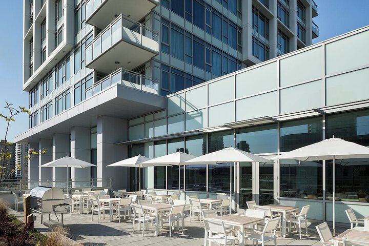 Terrace/Patio 19 of 43