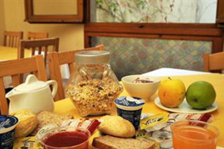 Breakfast/Coffee Service 6 of 33