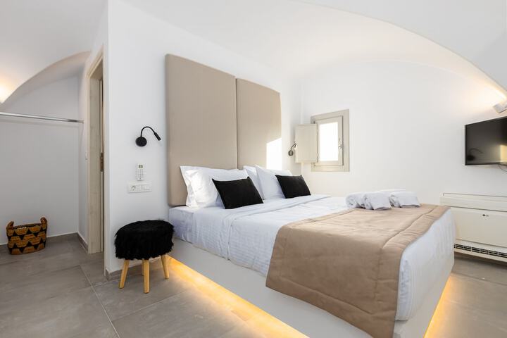 Room 15 of 61