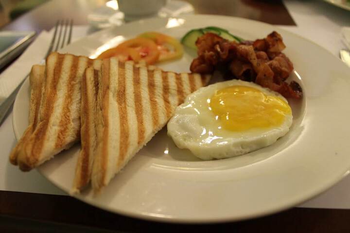 Breakfast meal