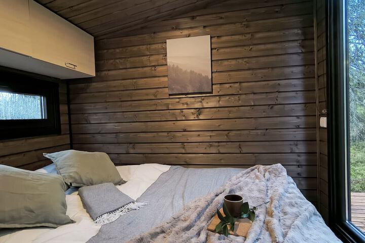 Room 34 of 256