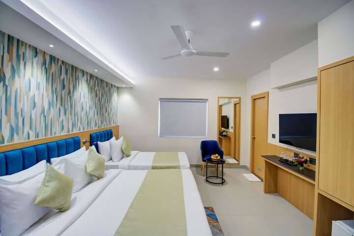 Room 15 of 51