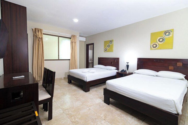 Room 15 of 31