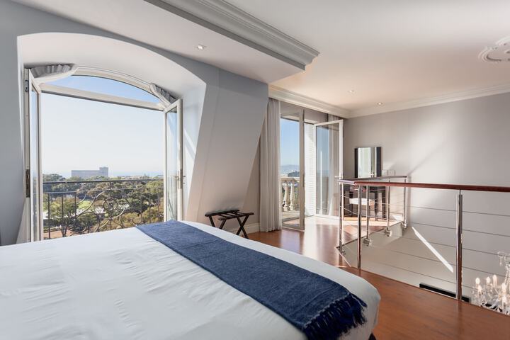 Room 25 of 119