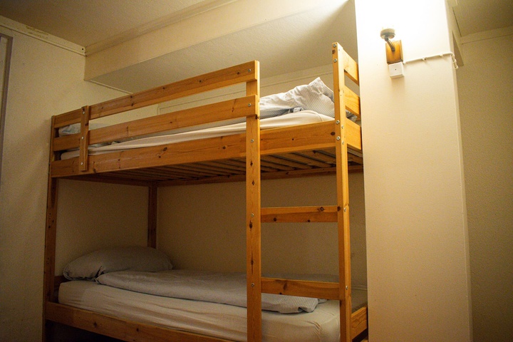 Room 18 of 65