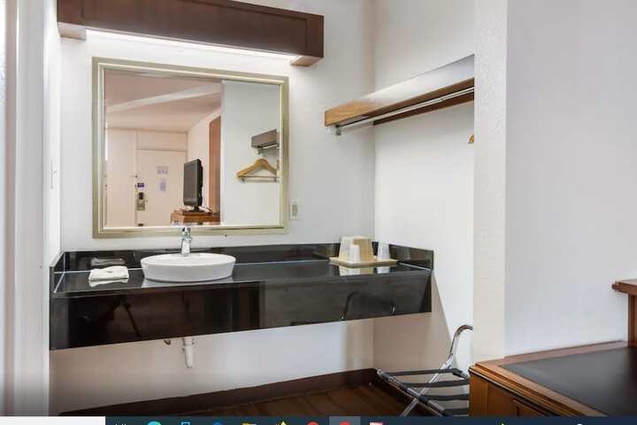 2 Double Beds Accessible (1 of 11)