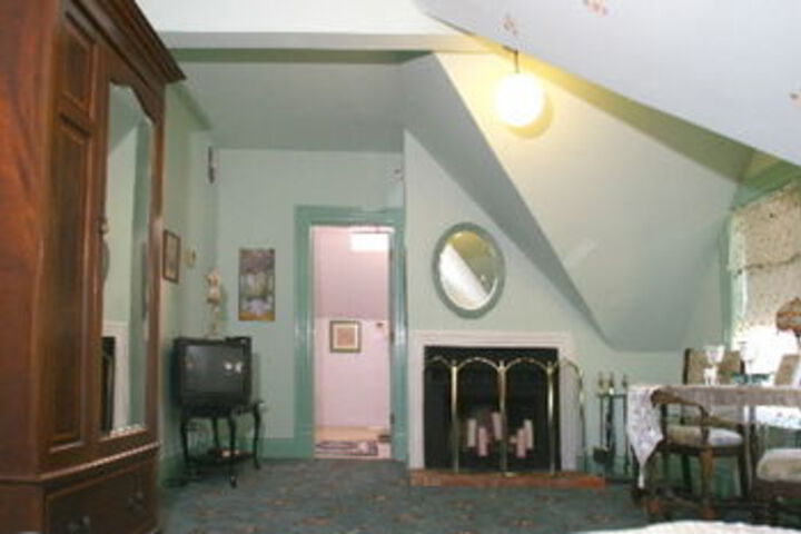 Room 57 of 68