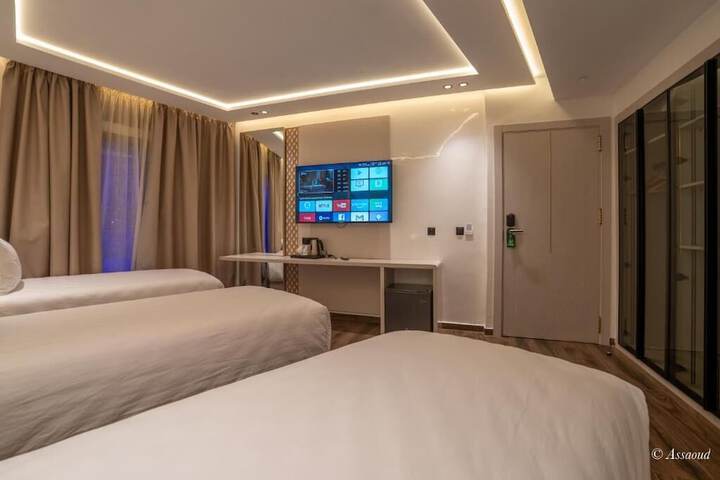 Room 3 of 30