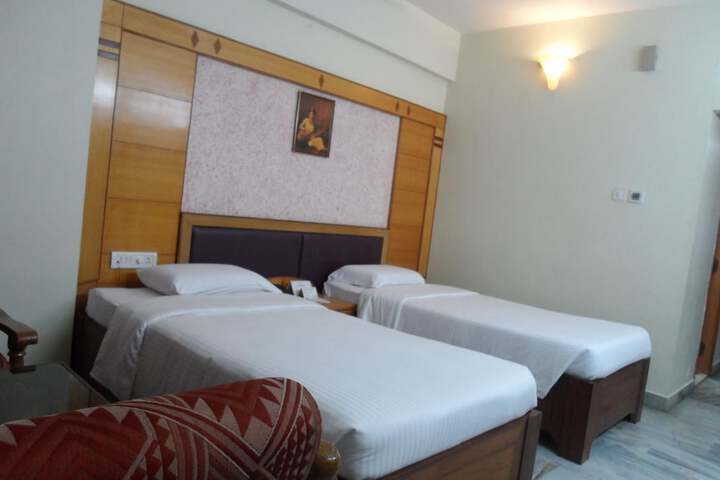 Room 19 of 66
