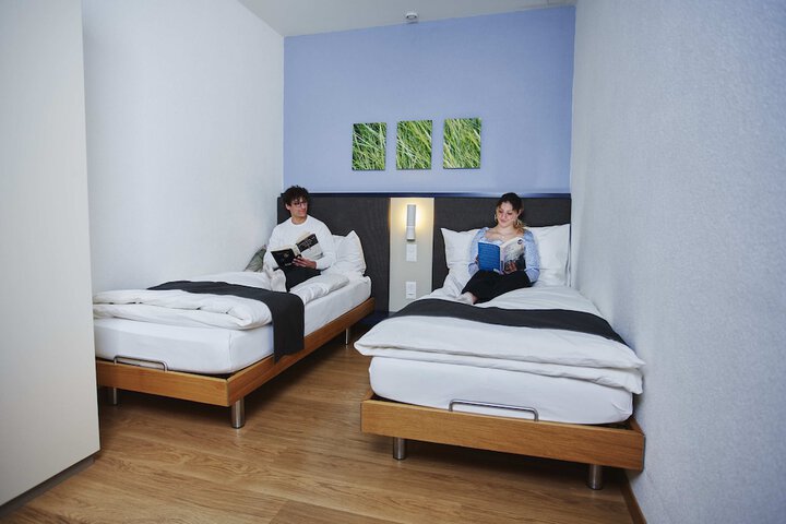 Room 34 of 64