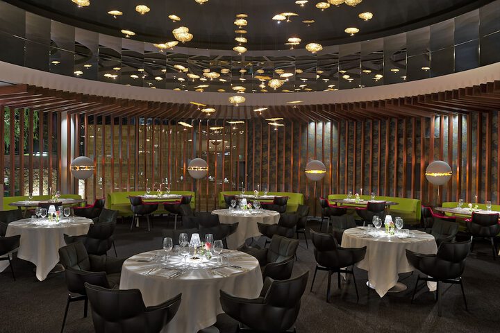 Dining 91 of 111