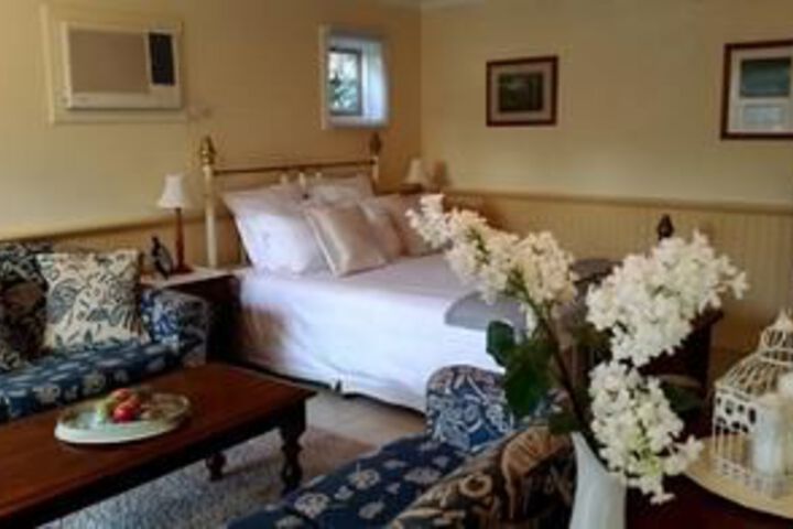 Room 48 of 71