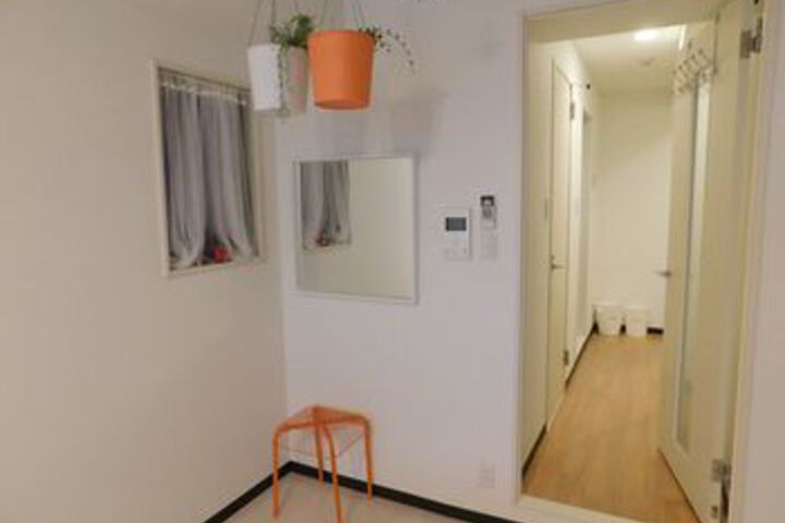 Room 64 of 89