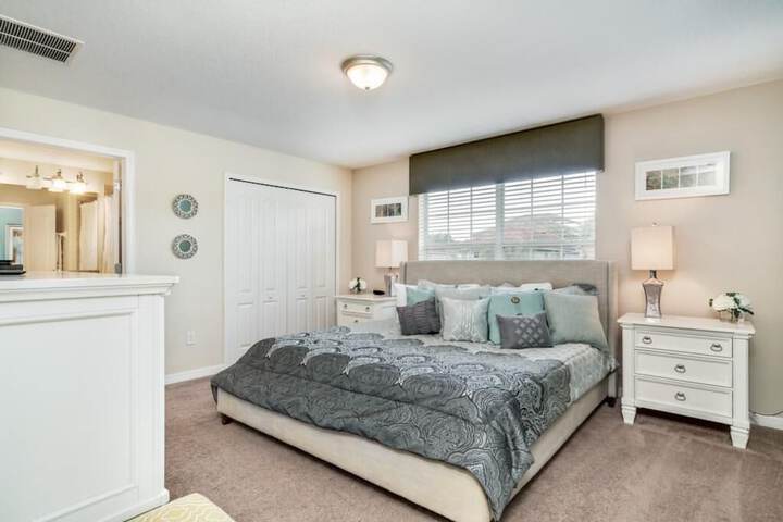 Room 3 of 45