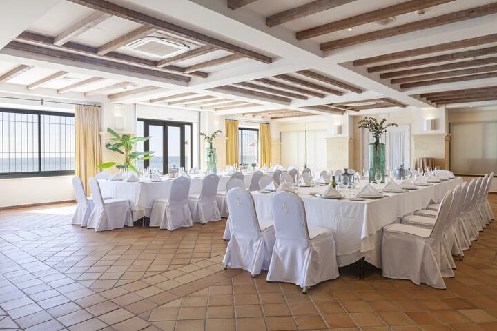 Ballroom/Hall 103 of 117