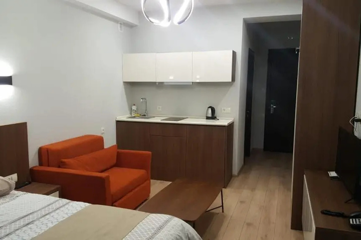 Room 3 of 11