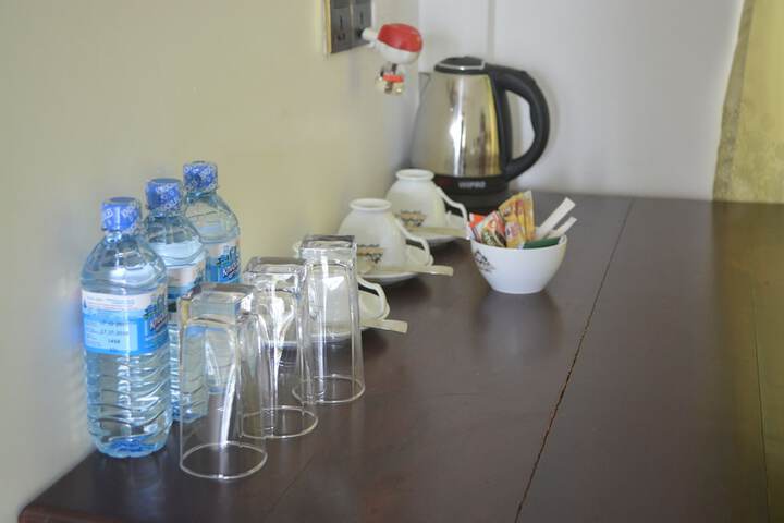 Breakfast/Coffee Service 19 of 57