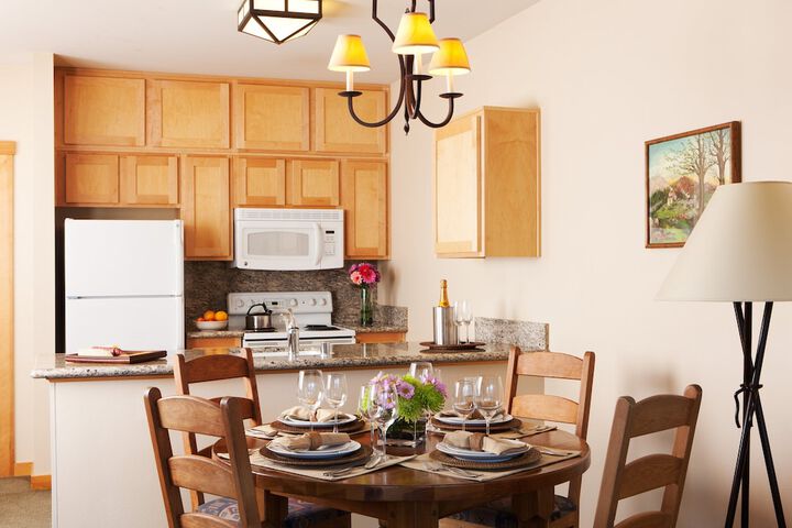 Dining 119 of 134