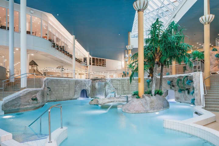 Pool 48 of 74