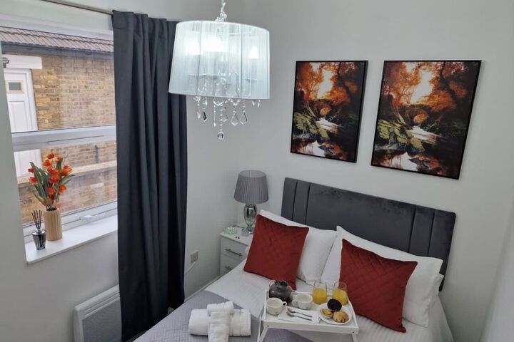 Market Street in Watford by Prime Stay