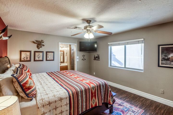 Room 21 of 40